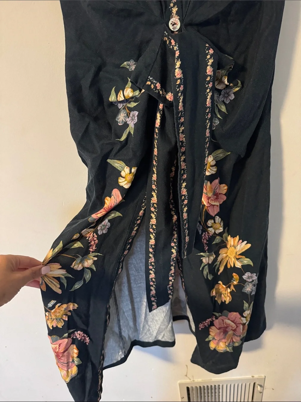 FARM Rio Maira Floral Belted Midi Shirtdress, Size Small, &320 - Picture 9 of 13